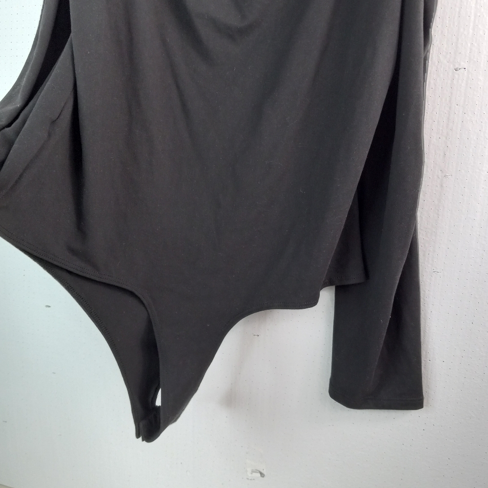 Day&Night 2X Long Sleeved Choker Strappy Cold Shoulder Body Suit in Black - Picture 2 of 15